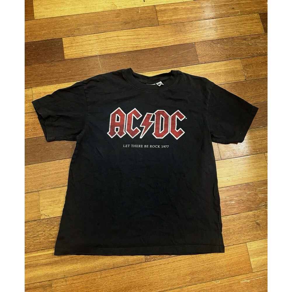 Vintage style (Men's XS ~ Women's S) AC/DC black band t-shirt